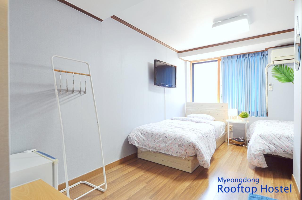 Myeongdong Rooftop Hostel Seoul Exteriör bild