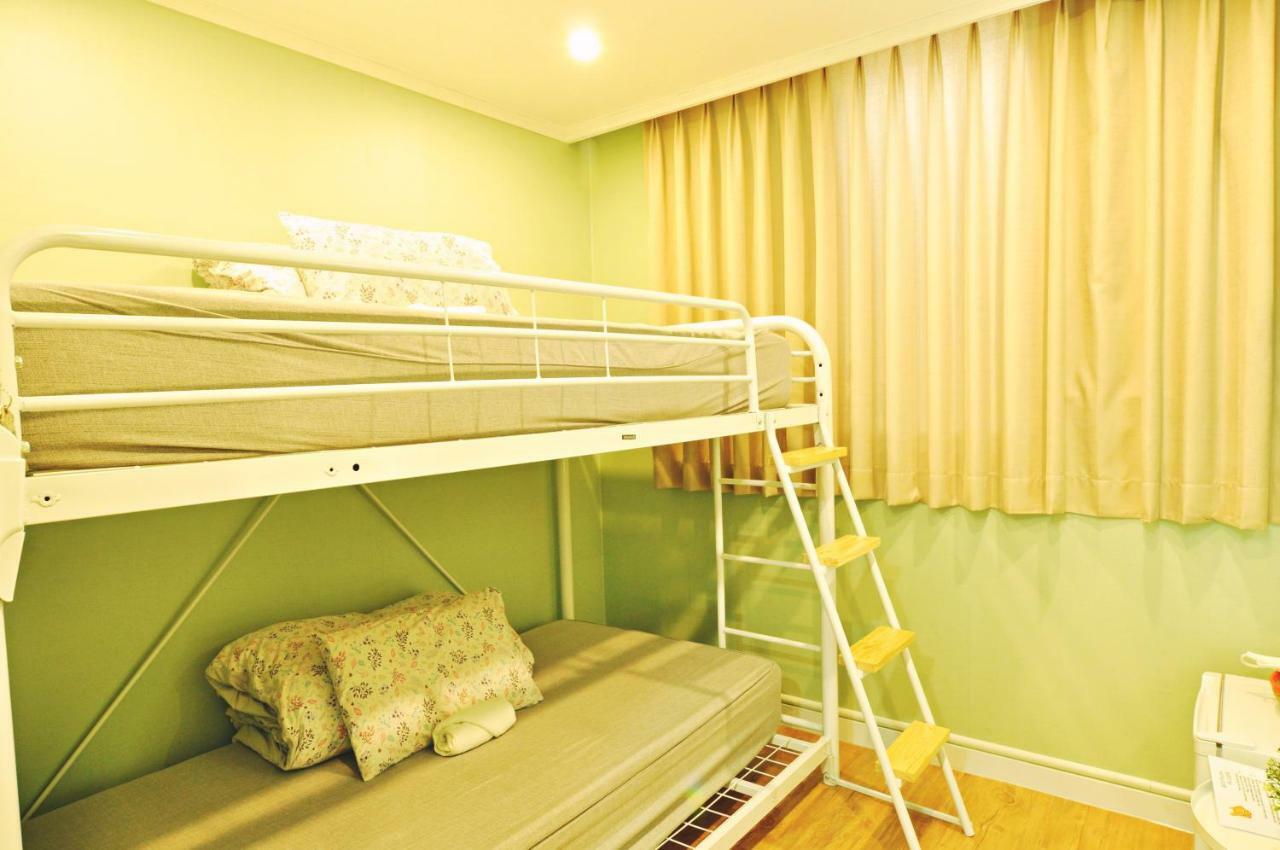 Myeongdong Rooftop Hostel Seoul Exteriör bild
