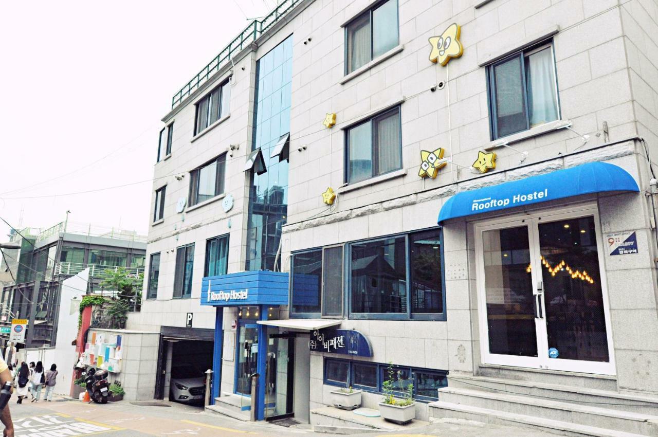 Myeongdong Rooftop Hostel Seoul Exteriör bild