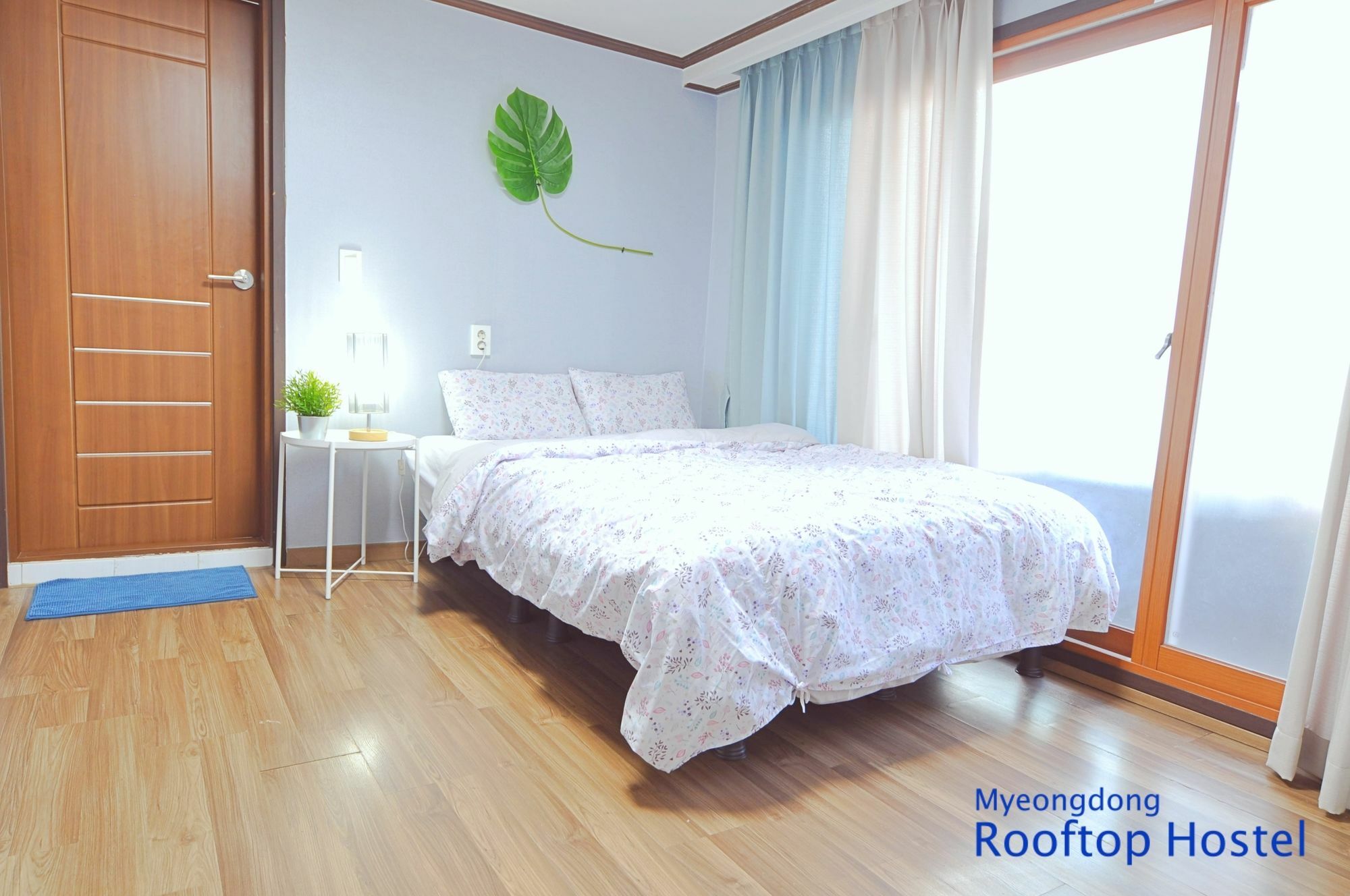 Myeongdong Rooftop Hostel Seoul Exteriör bild